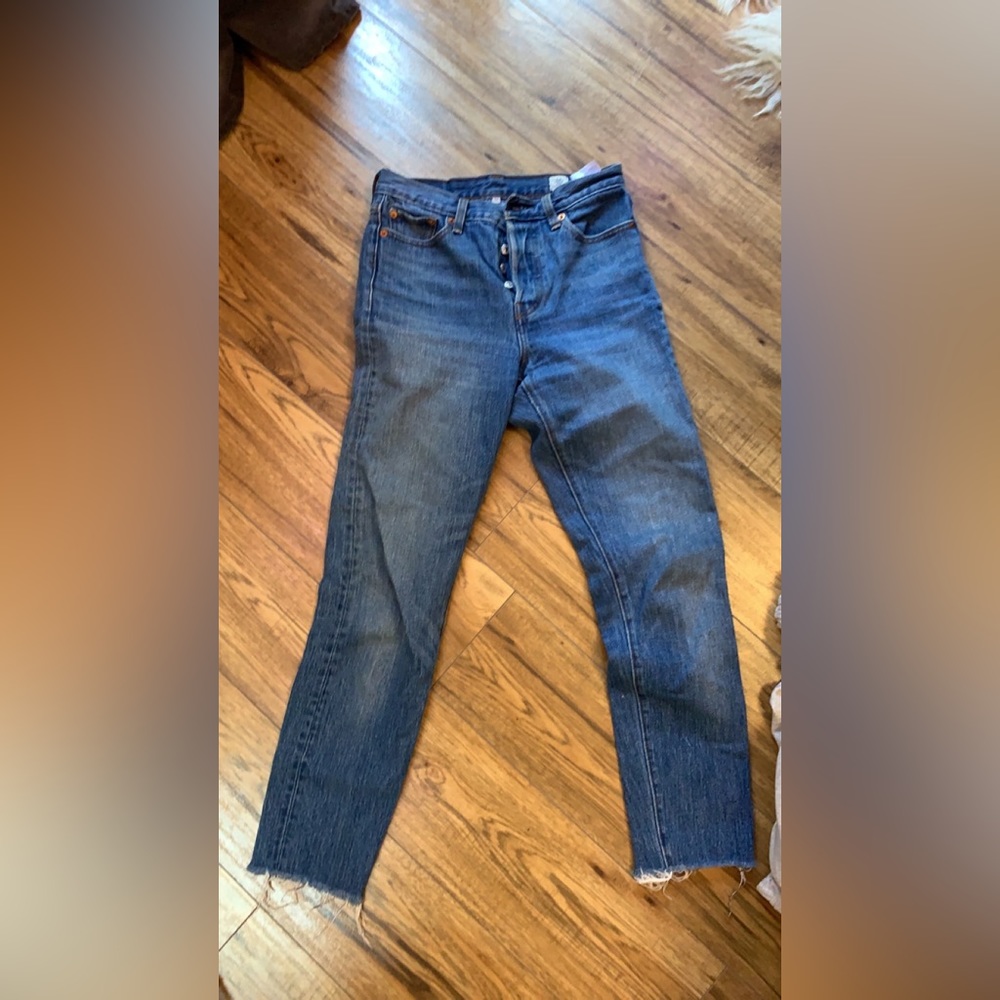 Levi wedgie jeans